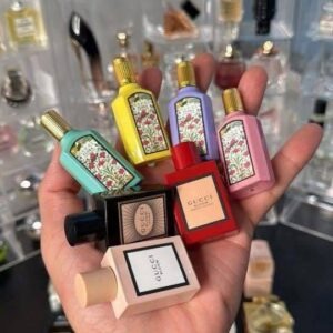 Mixed perfumes pallets