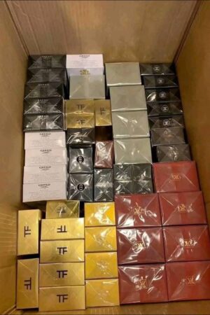luxury perfume pallet